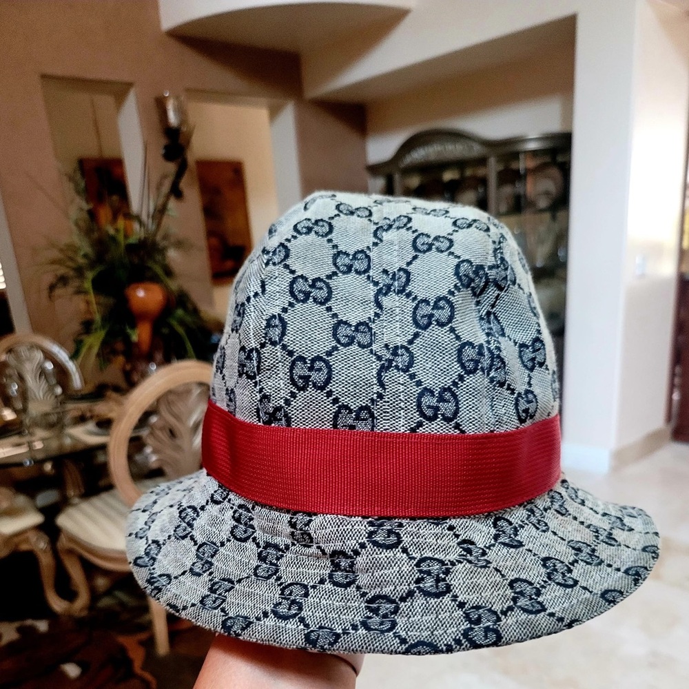 Gucci hat